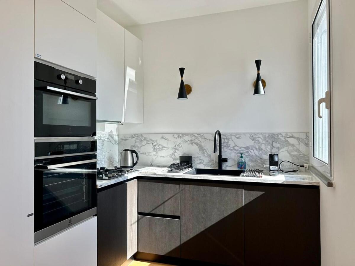 Casa Sarina Modern Apartment With City And Sea View Up To 6 Ppl Garage On Request لا سبيتسْيا المظهر الخارجي الصورة