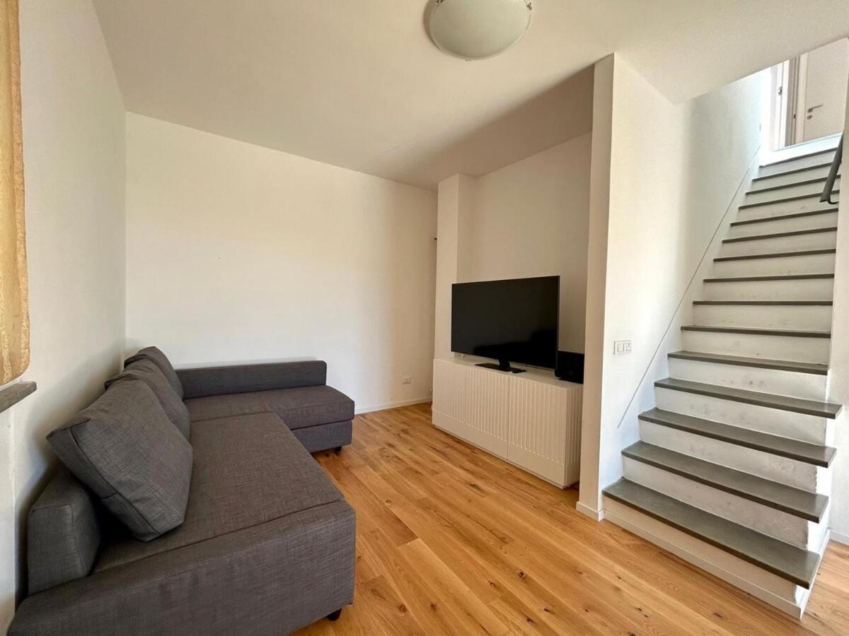 Casa Sarina Modern Apartment With City And Sea View Up To 6 Ppl Garage On Request لا سبيتسْيا المظهر الخارجي الصورة