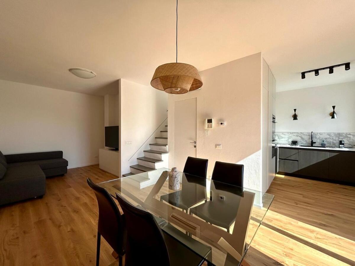 Casa Sarina Modern Apartment With City And Sea View Up To 6 Ppl Garage On Request لا سبيتسْيا المظهر الخارجي الصورة
